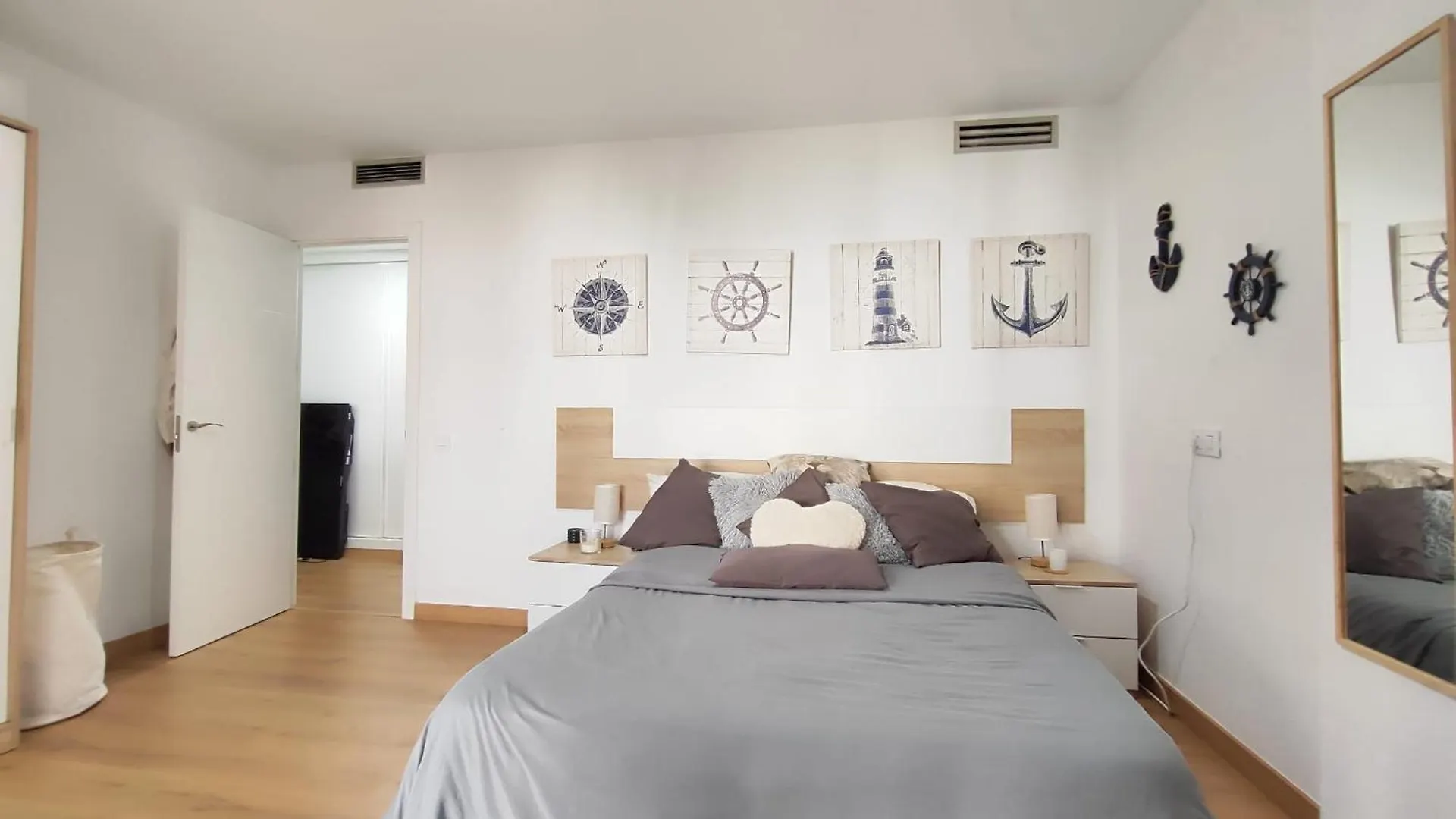 Experience Lively Duquesa Port Apartment Manilva